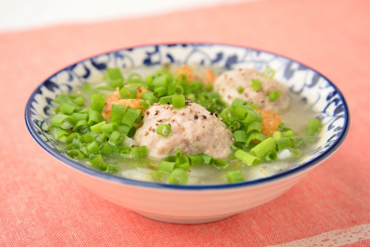 ベトナムの山芋スープの写真