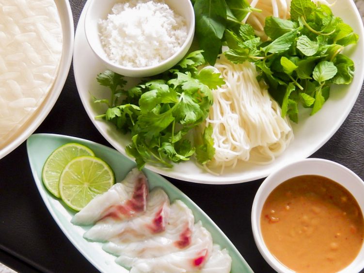 ゴイ・カ―・ボップ　ベトナムのお刺身サラダの写真