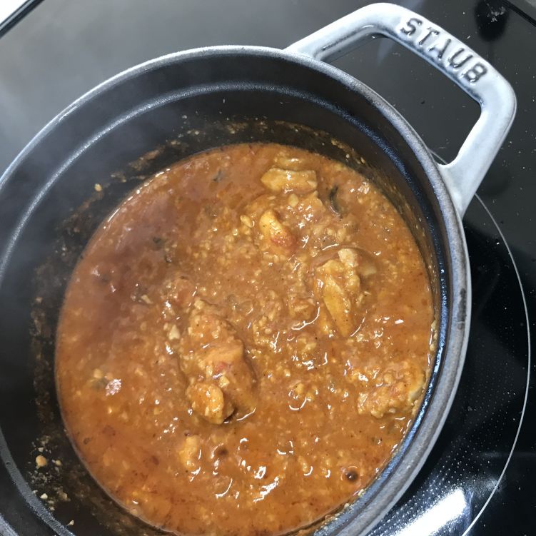 マサラティーの素でバターチキンカレー♪の写真