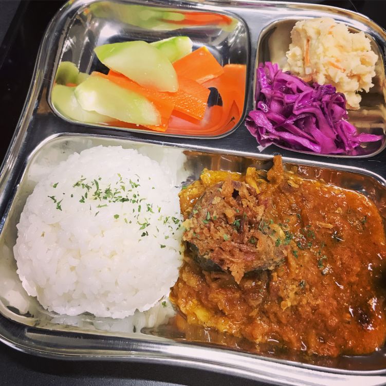 サバ味噌缶アレンジでフィッシュカレーの写真