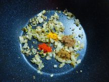 ゴビ・アルー・チャナ ひよこ豆とカリフラワーのカレーの手順画像2枚目