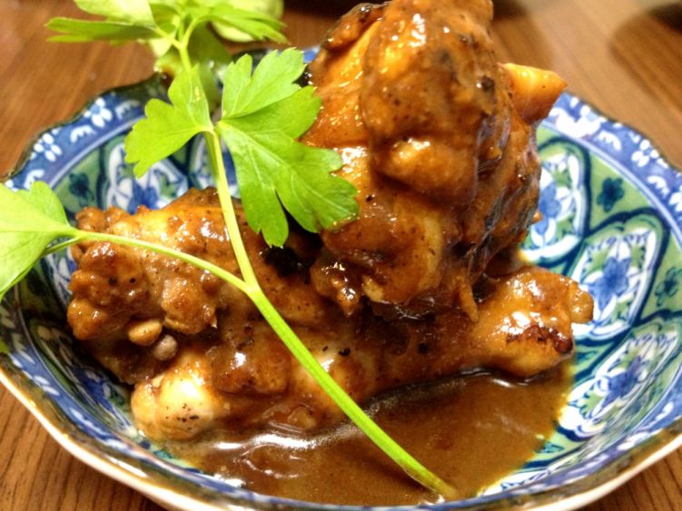 鶏のアドボの写真