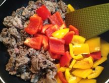 牛肉のブラックペッパー炒めの手順画像2枚目