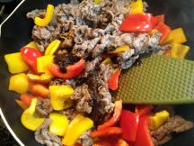 牛肉のブラックペッパー炒めの手順画像3枚目