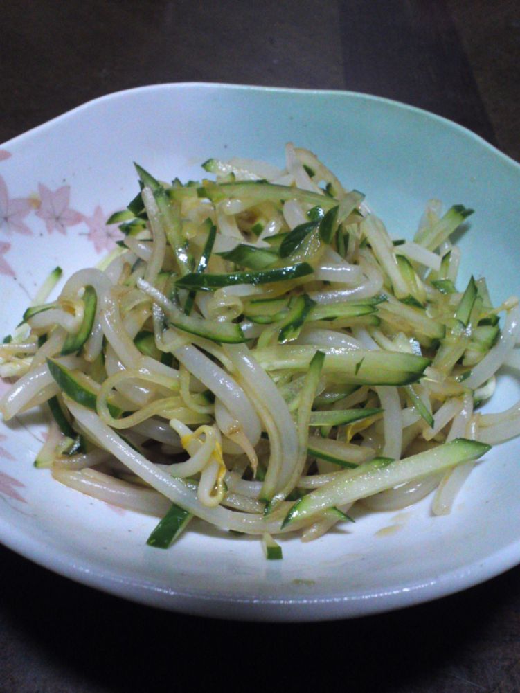 もやしときゅうりのスイートチリソース和えの写真