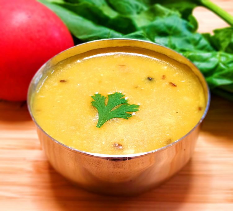 ダール（豆のポタージュスープ）の写真