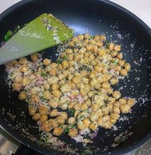 スンダル（ひよこ豆のココナッツ炒め）の手順画像4枚目