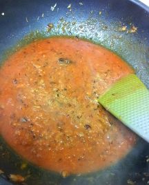 ナンドゥ・ラッサム（ワタリガニのスパイススープ）の手順画像1枚目