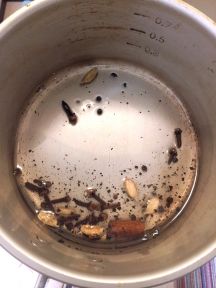 ポーク・ヴィンダルーの手順画像1枚目