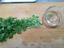 パクチーと海老のガーリックチャーハンの手順画像0枚目