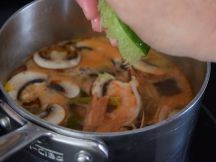 トムヤムクンの手順画像3枚目