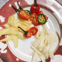 ムラコ アチャール (大根の漬物)の手順画像1枚目