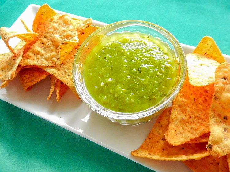 オーセンティック・サルサ・ベルデの写真