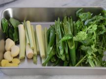 グリーンカレーペーストの手順画像0枚目