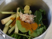 グリーンカレーペーストの手順画像2枚目