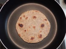 ココナッツ入り全粒粉ロティの手順画像3枚目