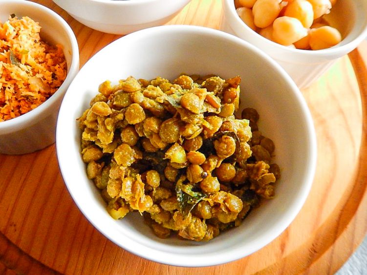 アーユルヴェーダ・ダール・カリーの写真