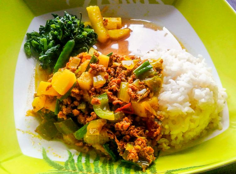 Buff（水牛）のキーマカレーの写真