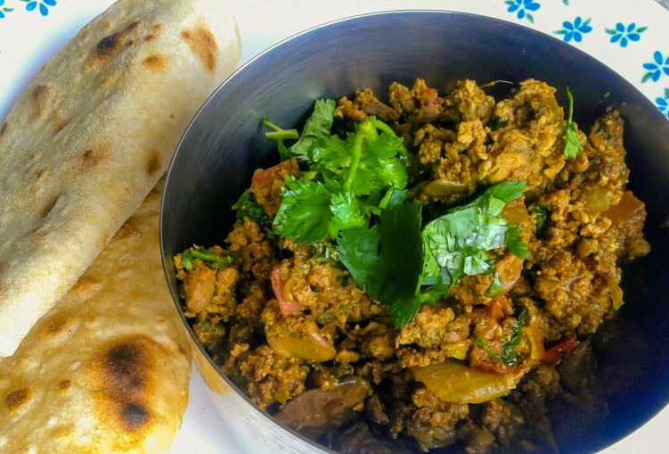 チキンレバーカレーの写真