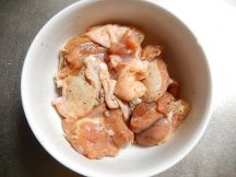 鶏肉とポテトのクミン風味の手順画像1枚目