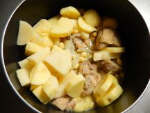 鶏肉とポテトのクミン風味の手順画像4枚目