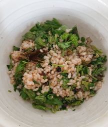 えんどう豆と野菜とハーブの玄米ご飯の手順画像2枚目