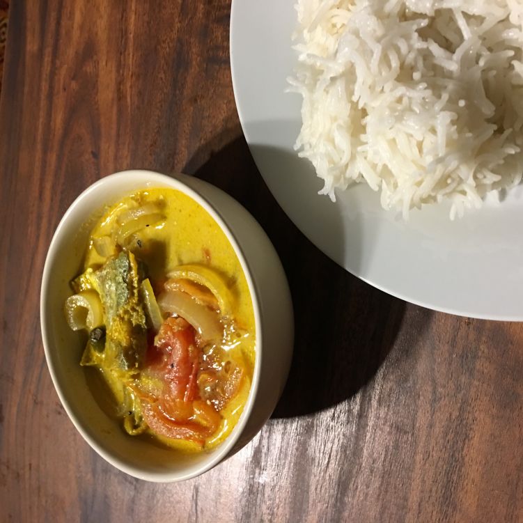 ケララのお魚カレー「ミーンモレー」の写真