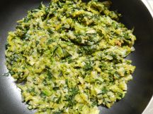 サルソン・カ・サーグとマッキッキロティの手順画像3枚目