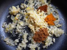 アルー・マタールの手順画像1枚目