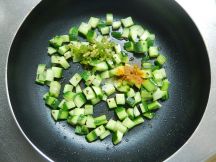 きゅうりのカレー（きゅうりのモール・コロンブ）の手順画像2枚目