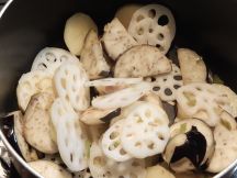 茄子とレンコンのサブジの手順画像2枚目