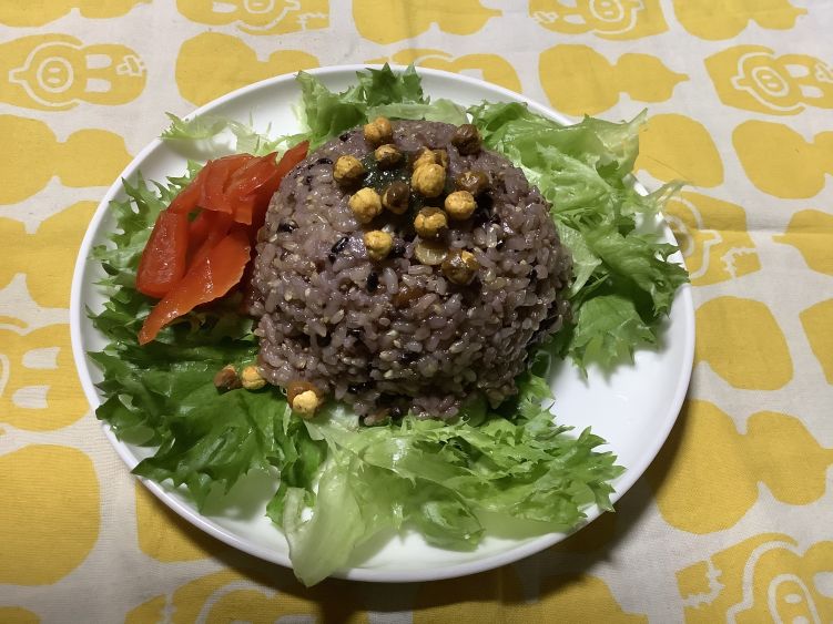 チャナクラッカーの炊き込みご飯の写真