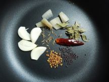 セロリのアチャールの手順画像1枚目