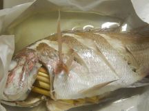 プラー・ヌン・マナオ（タイの魚香草蒸し）の手順画像2枚目