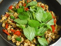 タイバジルのガパオライス風の手順画像5枚目