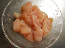 青パパイヤと鶏肉のバジル炒めの手順画像0枚目