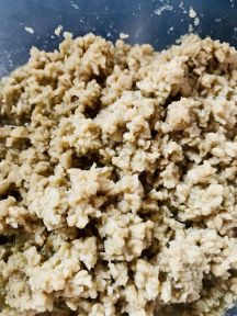 大豆ミートの肉じゃが風ポテトサラダの手順画像0枚目