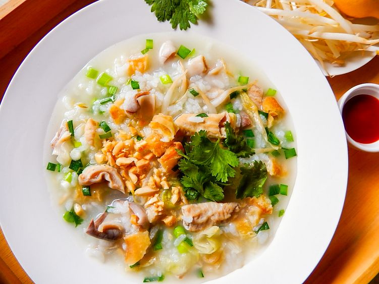 チャオロン 豚ホルモンのお粥の写真