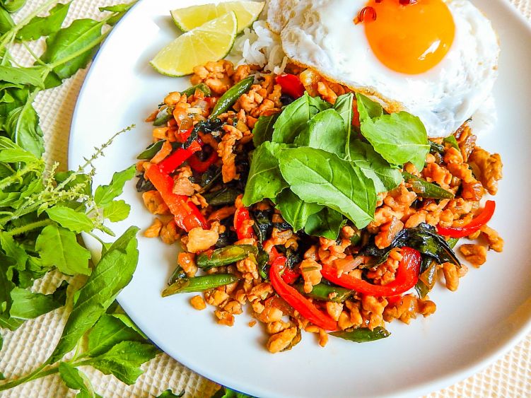 ガパオライス（超本格）の写真