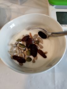 バランスの良い朝のヨーグルトの手順画像3枚目