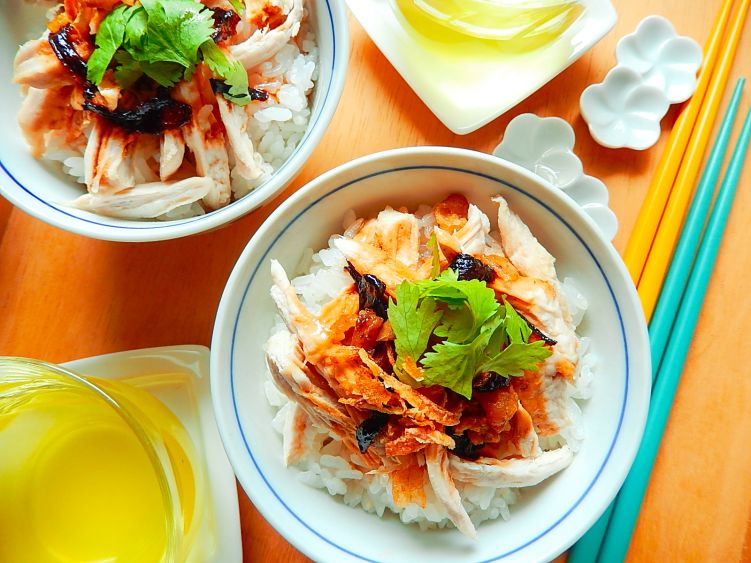 鶏肉飯（ジーローファン）の写真