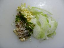 キリアラ カリー（サトイモのスリランカ風カリー）の手順画像1枚目