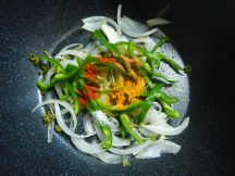 ゴア風 牡蠣のチリ炒めの手順画像2枚目