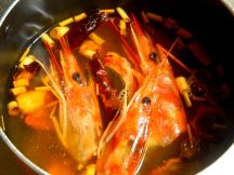 お手軽トムヤムクン（トムヤム・セット使用）の手順画像4枚目