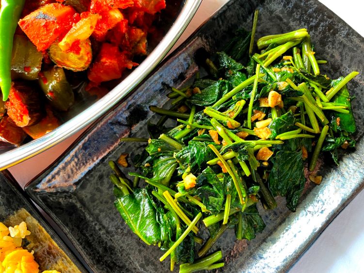 空心菜のサーグの写真